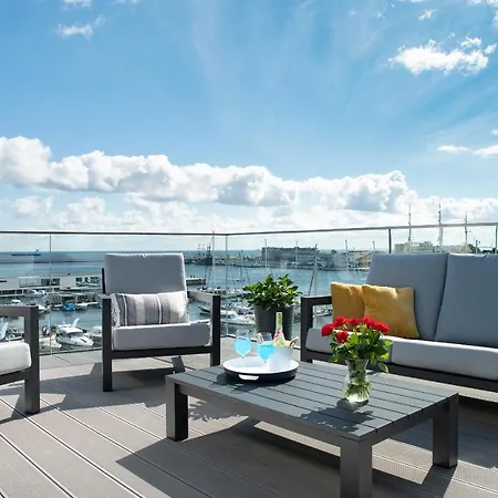 Yacht Park Premium Sea View Apartment *