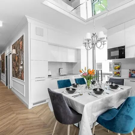 Apartment Yacht Park Premium Sea View
